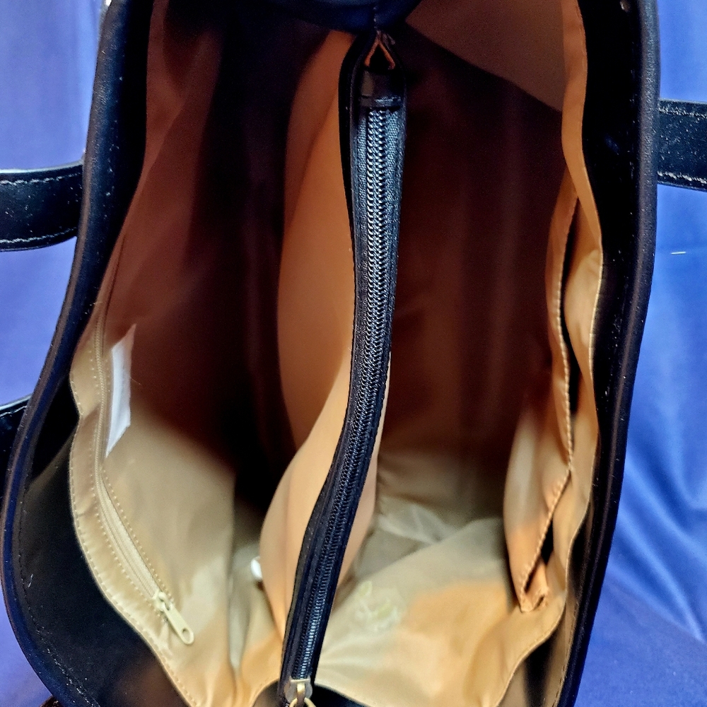 Bag - Picture 3 of 4